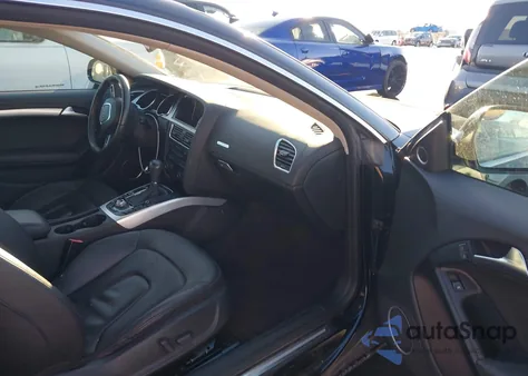 2009 Audi A5 3.2L z USA, uszkodzony, nr VIN WAUDK78T49A030089